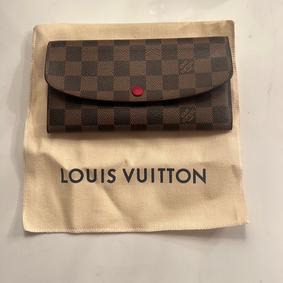 Louis Vuitton Wallet - Picture 1 of 9
